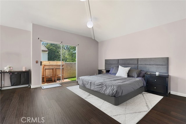Detail Gallery Image 27 of 46 For 9400 1/2 Noble Ave, North Hills,  CA 91343 - 4 Beds | 3 Baths