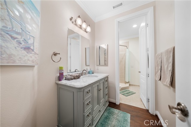 26677 Avenida Del Oro, Temecula CA: https://media.crmls.org/medias/84733218-c1f2-4683-8130-b6c64a9ef02e.jpg