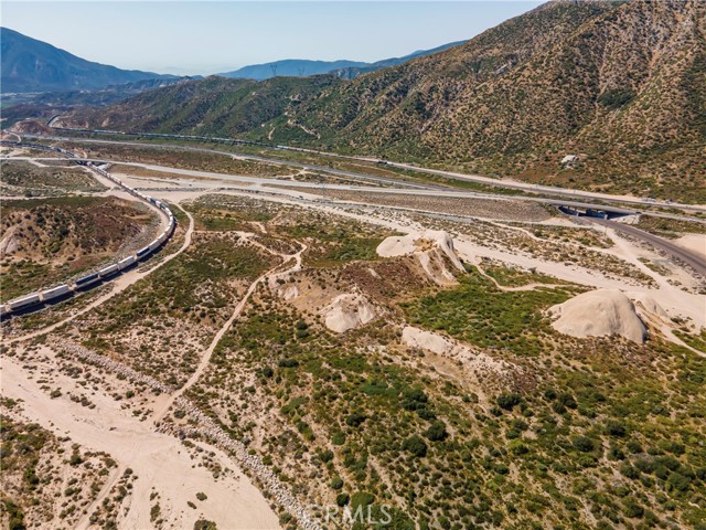 Detail Gallery Image 5 of 28 For 4292 Davis Ranch Rd, Phelan,  CA 92371 - – Beds | – Baths