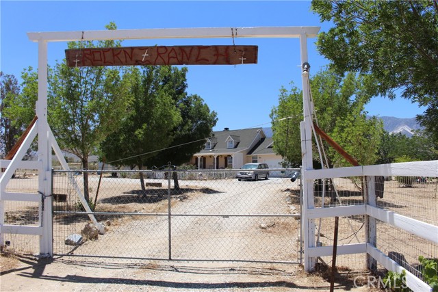 Detail Gallery Image 12 of 14 For 30875 Morningside St, Lucerne Valley,  CA 92356 - 3 Beds | 2 Baths