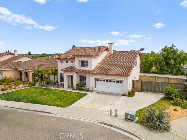Detail Gallery Image 5 of 55 For 3905 Posada Ct, Oceanside,  CA 92058 - 3 Beds | 3 Baths