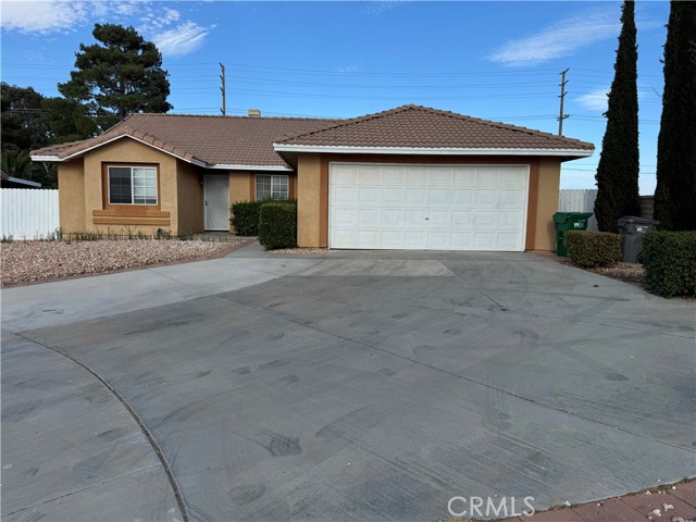 Detail Gallery Image 1 of 19 For 38602 Cortina Way, Palmdale,  CA 93550 - 4 Beds | 2 Baths