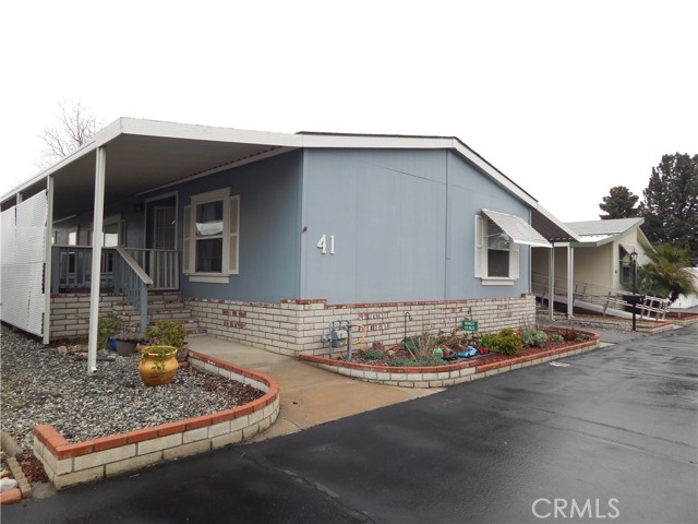 2200 W WILSON, Banning CA: https://media.crmls.org/medias/84782d8e-c0cf-49ce-9aeb-bb31694b65b7.jpg