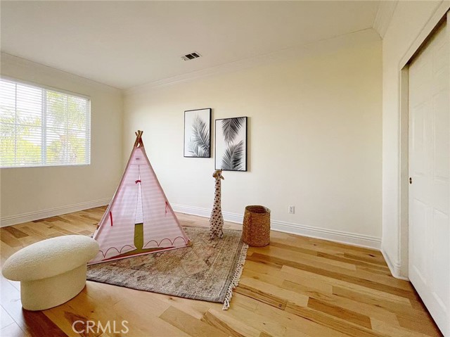 Detail Gallery Image 14 of 39 For 16393 Fox Valley Dr, San Diego,  CA 92127 - 4 Beds | 3/1 Baths
