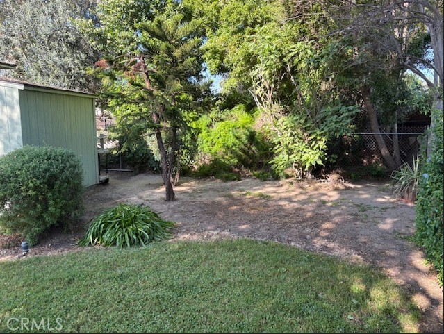 Detail Gallery Image 6 of 14 For 21011 Cohasset St, Canoga Park,  CA 91303 - 4 Beds | 2 Baths
