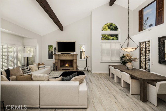 Detail Gallery Image 9 of 63 For 2281 Orchard Dr, Newport Beach,  CA 92660 - 3 Beds | 3 Baths