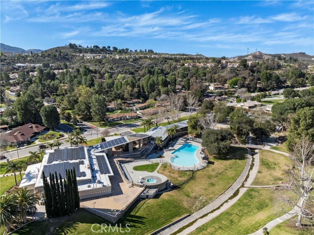 Detail Gallery Image 31 of 41 For 19160 Avenue of the Oaks #B,  Newhall,  CA 91321 - 2 Beds | 1 Baths