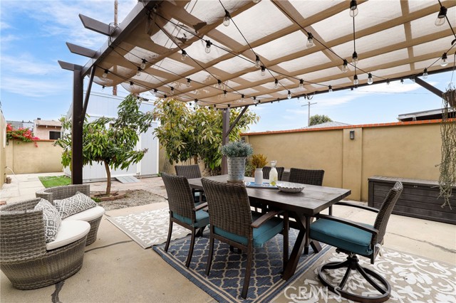 6164 Lorelei Avenue, Lakewood CA: https://media.crmls.org/medias/847a7bca-d100-4001-b929-2156acc774a3.jpg
