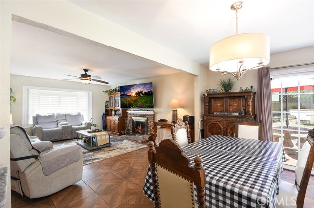 Detail Gallery Image 5 of 34 For 2014 Melba Ct, Corona,  CA 92879 - 4 Beds | 2 Baths