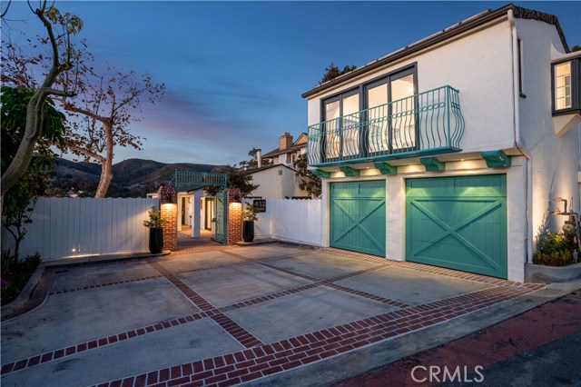 469 Mermaid St, Laguna Beach, CA 92651