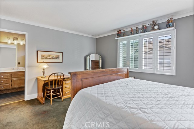 847b225c 2208 4f2a 9c4b B47b37f44faf