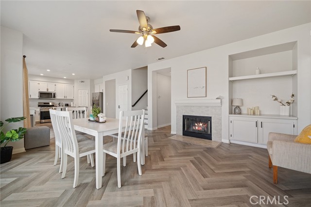 Detail Gallery Image 15 of 37 For 3423 Racquet Ln, Palmdale,  CA 93551 - 5 Beds | 3 Baths