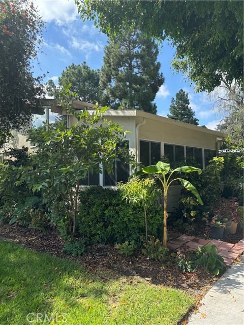 32 CALLE ARAGON, Laguna Woods, California 92637, 2 Bedrooms Bedrooms, ,1 BathroomBathrooms,Stock Cooperative,For Sale,CALLE ARAGON,OC24190301