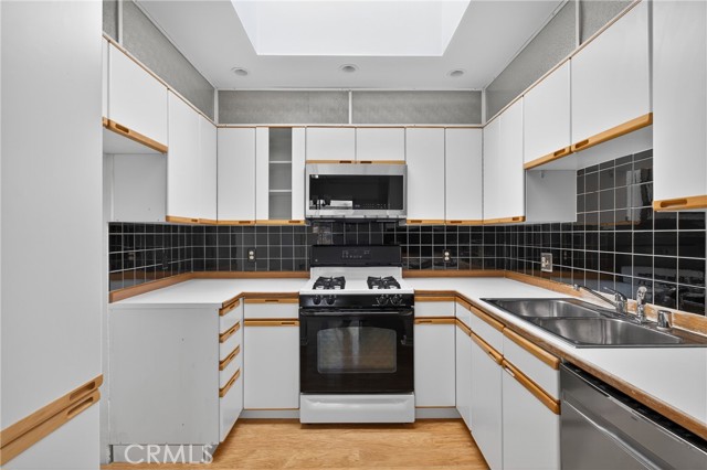 16700 Yukon Avenue, Torrance CA: https://media.crmls.org/medias/847cdae5-74be-4f84-8fc4-9f9639f75cc2.jpg