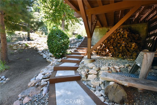 Detail Gallery Image 59 of 72 For 27547 W Shore Rd, Lake Arrowhead,  CA 92352 - 3 Beds | 3/1 Baths