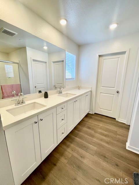 Detail Gallery Image 17 of 28 For 29145 Venice Pl, Winchester,  CA 92596 - 4 Beds | 3 Baths