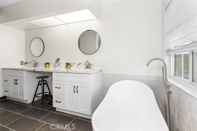 Detail Gallery Image 64 of 75 For 25010 Foxtail Ct, Stevenson Ranch,  CA 91381 - 4 Beds | 3 Baths