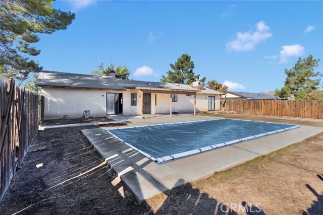 15457 Washoan, Apple Valley CA: https://media.crmls.org/medias/847f6219-80f0-4ce2-bafa-38299a97d95b.jpg