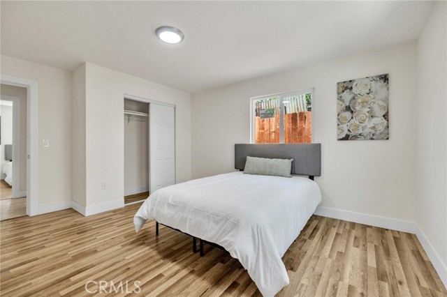 123 W 56th Street, Los Angeles CA: https://media.crmls.org/medias/847fa5c0-8abc-417f-8fcb-0cd4ef08e341.jpg