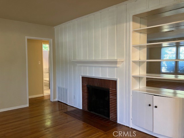 Detail Gallery Image 4 of 20 For 12630 Martha St, Valley Village,  CA 91607 - 4 Beds | 2 Baths