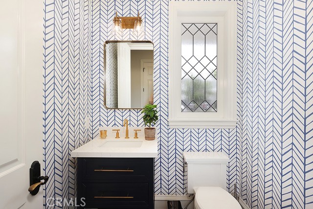 Detail Gallery Image 25 of 29 For 1718 Port Westbourne, Newport Beach,  CA 92660 - 5 Beds | 5/1 Baths