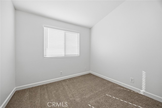 Detail Gallery Image 13 of 25 For 876 S Yellowstone Way, Anaheim Hills,  CA 92808 - 3 Beds | 2/1 Baths