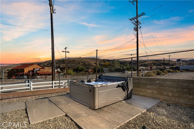 Detail Gallery Image 9 of 34 For 657 Lebec Rd #1,  Lebec,  CA 93243 - 1 Beds | 1 Baths