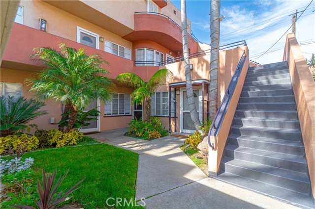 Detail Gallery Image 13 of 29 For 1149 E 1st, Long Beach,  CA 90802 - – Beds | – Baths