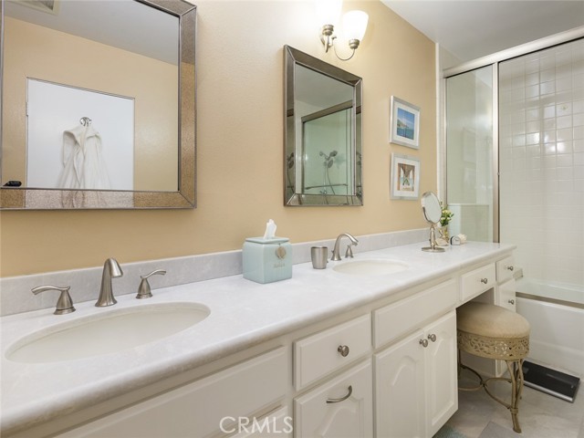 Well-appointed master bath with vanity area