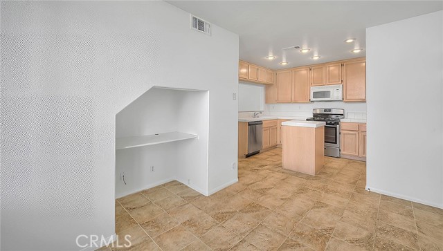 Detail Gallery Image 16 of 35 For 14704 Molise Ct, Chino Hills,  CA 91709 - 3 Beds | 2/1 Baths