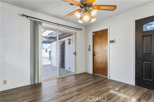 5095 Whispering Oak Way, Paso Robles CA: https://media.crmls.org/medias/8487a231-82d0-4302-a080-b4a79df89756.jpg