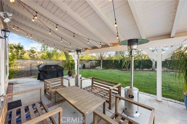 Detail Gallery Image 22 of 25 For 27503 Wellsley Way, Valencia,  CA 91354 - 4 Beds | 3 Baths