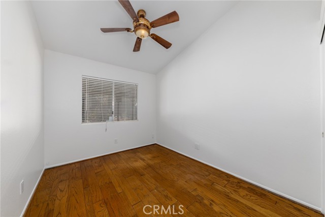 Detail Gallery Image 16 of 21 For 22445 Kinross Ln, Moreno Valley,  CA 92557 - 3 Beds | 2 Baths