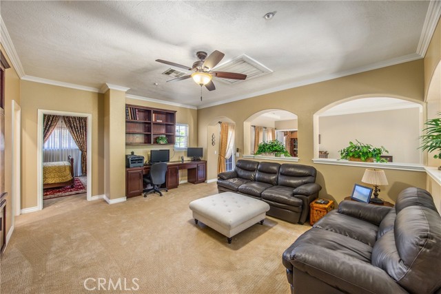 Detail Gallery Image 43 of 65 For 652 Fairway Dr, Redlands,  CA 92373 - 5 Beds | 4/1 Baths