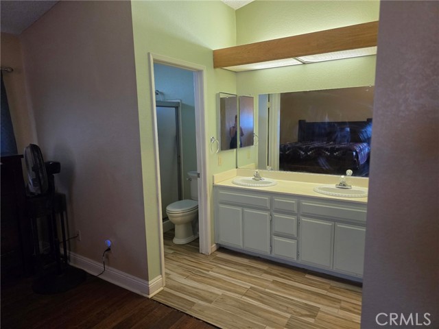 11502 Laurel Oak Road, Victorville CA: https://media.crmls.org/medias/8489847b-7b4c-470d-918e-bc6c29b75746.jpg