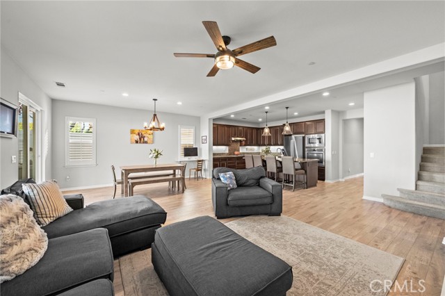 31570 Sweetwater Circle, Temecula CA: https://media.crmls.org/medias/848a448f-97a0-40fa-8dba-71870180941e.jpg