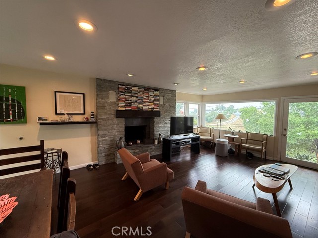 Detail Gallery Image 14 of 14 For 4501 Richard Dr, Los Angeles,  CA 90032 - 4 Beds | 3 Baths