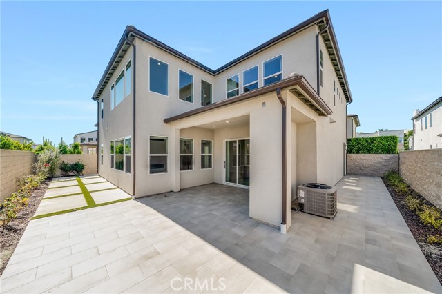 Detail Gallery Image 11 of 42 For 200 Holliston, Lake Forest,  CA 92630 - 4 Beds | 4 Baths