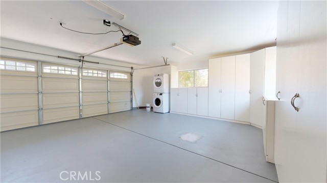22500 N Summit Ridge Circle, Chatsworth CA: https://media.crmls.org/medias/848dac6d-8ede-408a-a4ce-4b6f5b5ecba7.jpg