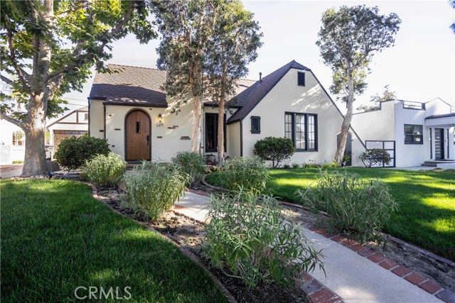 920 Coronado Drive, Glendale CA: https://media.crmls.org/medias/848db45b-8a75-415b-9419-f908e8b9fdce.jpg