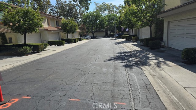 2320 Sandbar Drive, Fullerton CA: https://media.crmls.org/medias/848e3b82-21e4-4537-a413-bbd5eb1787df.jpg
