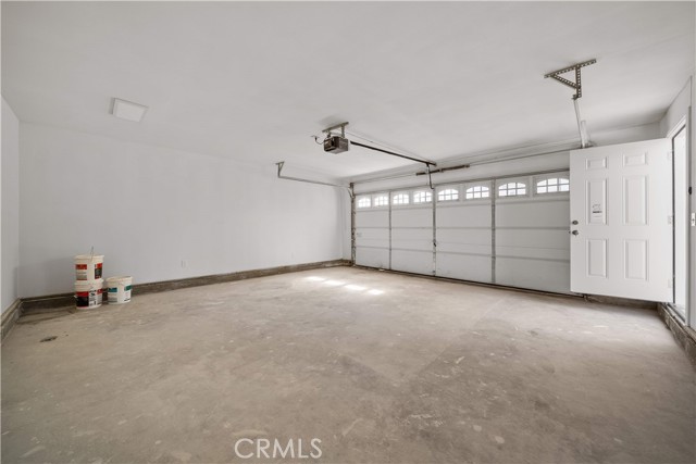 Detail Gallery Image 25 of 33 For 5832 6th Ave, Los Angeles,  CA 90043 - 5 Beds | 4/1 Baths