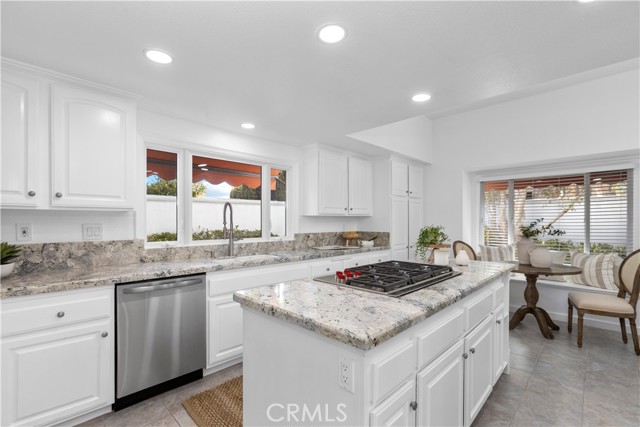 31 Terraza Del Mar, Dana Point CA: https://media.crmls.org/medias/848f1045-ad2f-4cb0-bcab-5d56e0be602b.jpg
