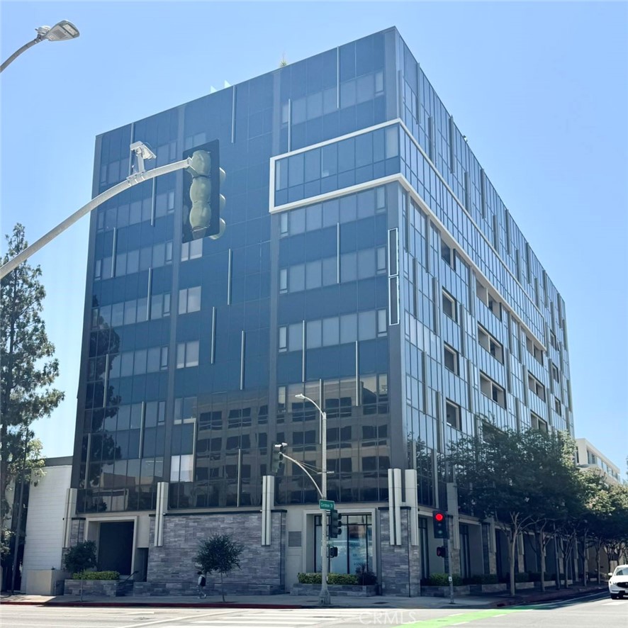 388 Cordova Street #403
