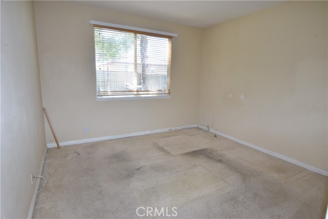 28721 Meadow View Drive, Menifee CA: https://media.crmls.org/medias/84904db8-8492-4496-99df-5cc09a594ead.jpg