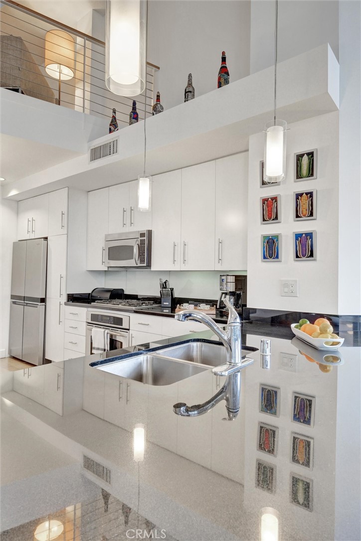 MLS #DW25268165 image #17