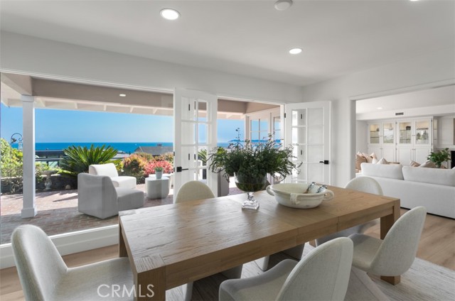 4521 Orrington Road, Corona del Mar CA: https://media.crmls.org/medias/8490da43-ef1f-4e18-94fa-4973bca926d6.jpg