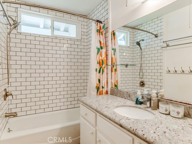 5435 Del Norte Way, Santa Maria CA: https://media.crmls.org/medias/8491dbb8-865f-4aae-8a1e-d2565a04a2a7.jpg
