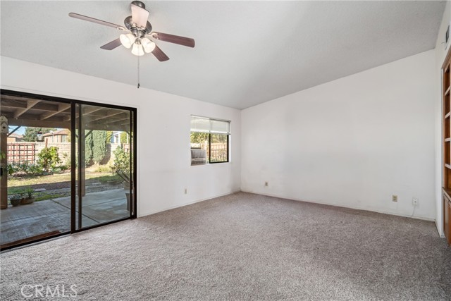 Detail Gallery Image 12 of 31 For 2145 Limewood Ln, Lancaster,  CA 93536 - 3 Beds | 2 Baths