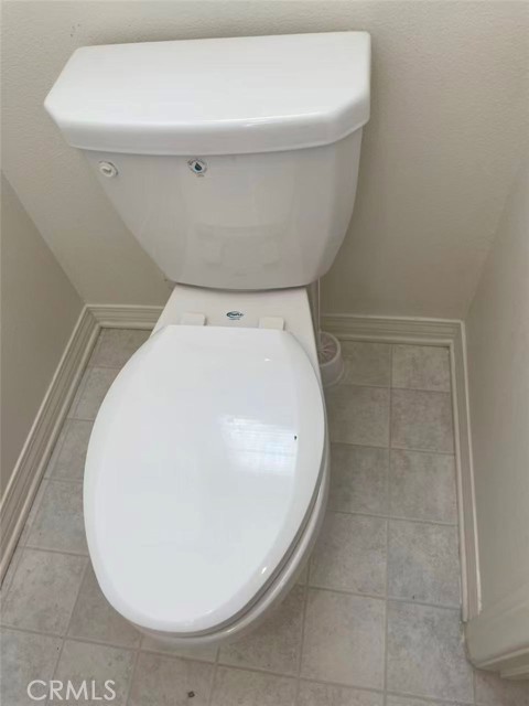 3216 E Olympic Drive, Ontario CA: https://media.crmls.org/medias/84946670-28a0-4719-abd9-50f748119149.jpg